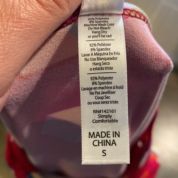 Lularoe Classic T Shirt Pink Geometric Small S New NWT - Picture 6 of 7